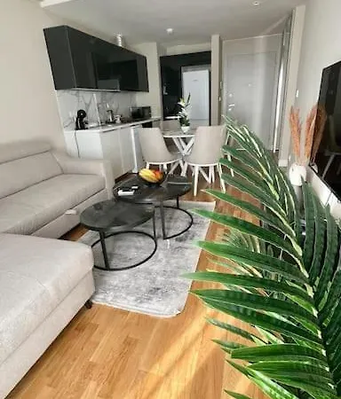 Diamond Of Luxury 19th Floor